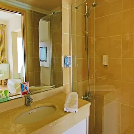 Cesars Hotel